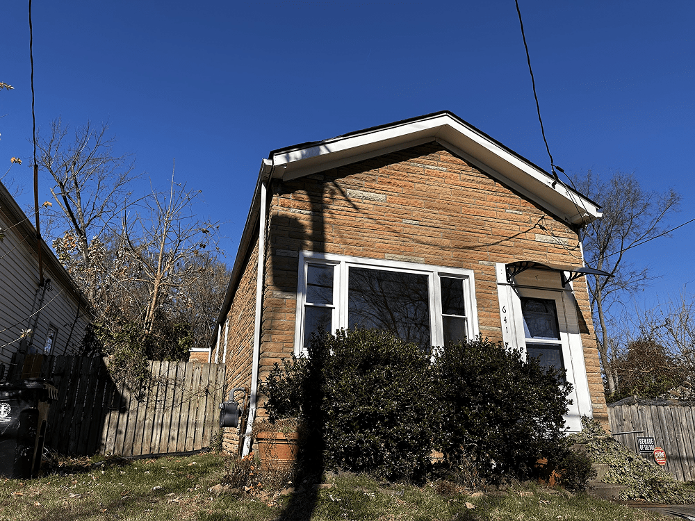 691f7da40ccde_IMG_7705-min 1 (1)